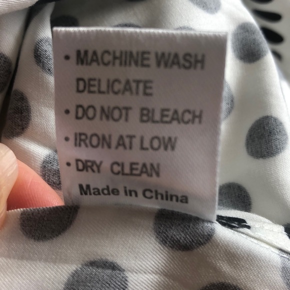 NWT Kiwi Tucker Black & White Polka Dot Tank w/Cutout Back & Bow - Size Medium - Picture 9 of 9